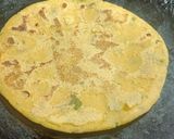 A picture of step 5 of Makki ki Roti.