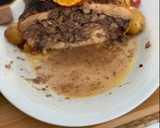 Foto del paso 6 de la receta: Pollo relleno de membrillo, manzana y cebolla🎄