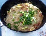 A picture of step 5 of Fried Cellophane Noodle With Spam.