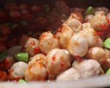 Foto langkah ke 6 dari resep Pentol Bakso Pete Mercon, Cocok Untuk Pecinta Pedas.