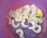 Foto langkah ke 1 dari resep Bakso udang goreng saus asam manis.
