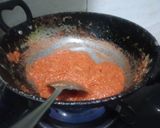A picture of step 5 of Apple pulp burfi.