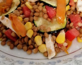 Foto del paso 6 de la receta: Ensalada de lentejas con pollo y verduras