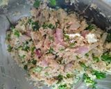 A picture of step 2 of Healthy Oats and Spinach Tikkis.