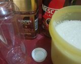 Foto langkah ke 1 dari resep Es kopi susu kocok ala eunike.