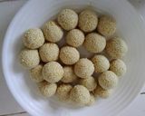 Foto langkah ke 2 dari resep Onde Onde Coklat.