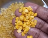 A picture of step 1 of Horse gram laddu.