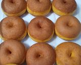 Foto langkah ke 23 dari resep Donat Labu Kuning Super Lembut Tanpa Degasing.