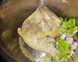 Foto del paso 2 de la receta: Cuarto de pollo con arroz