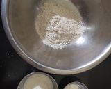 मिक्स व्हेज चीझ पिझ्झा मून (mix veg cheese pizza recipe in marathi) रेसिपी स्टेप 1 फोटो 