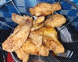 Foto langkah ke 1 dari resep Ayam Tumis Cabe Hijau.
