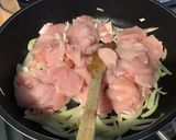 Une image de l'étape 5 de Poulet aux tomates et moutarde de Dijon.