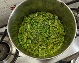 A picture of step 7 of Undhiyu.