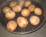 પિરો નેપાલી આલુ દમ & સેલ રોટી(dum aalu and sell roti recipe in gujarati) રેસીપી સ્ટેપ1ફોટો