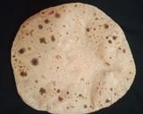 A picture of step 13 of Naram Naram Garam Garam Haseen Phulka.