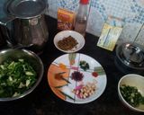 A picture of step 1 of Chowmin biryani and chicken soup.