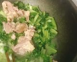 Hình bước làm 3 của món Canh cải thịt hộp mềm