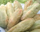 Foto langkah ke 3 dari resep Pisang Goreng isi keju dan coklat.