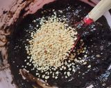Foto langkah ke 3 dari resep Banana Muffin Chocolate.