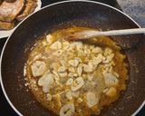 Foto del paso 3 de la receta: Solomillo de cerdo al ajillo