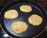 Foto langkah ke 3 dari resep Banana Pancake.