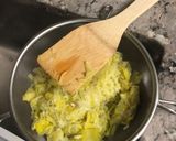 Foto del paso 5 de la receta Pastel de Puerros con Aceitunas Negras