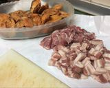 A picture of step 1 of Mushrooms with Bacon and Pork Loin.