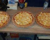 Dia Wellness szénhidrát csökkentett hawaii pizza, sajttal töltött széllel recept fázis 5 fotója