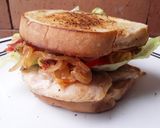 Foto del paso 11 de la receta: Sándwich🍞🌶 de pollo🍗 asado y salsa de ajo🌰