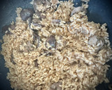 Foto del paso 5 de la receta: Risotto de gambones y setas