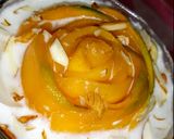 A picture of step 5 of Mango shake.
