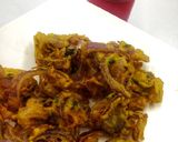 A picture of step 2 of Onion Fritters/Onion pakora/Bhajia za Kitunguu #jikonichallenge.