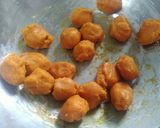 A picture of step 3 of Paneer Stuffed Shahi Gatta Curry.