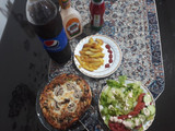 پیتزا (گوشت و قارچ)