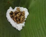 Foto langkah ke 3 dari resep Bacang Ketan Isi Ayam.