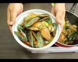 Foto langkah ke 8 dari resep Eps.4 Kerang Saus Padang.