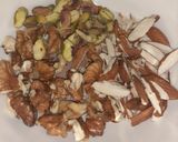 A picture of step 3 of Shahi Beson Halwa.