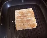 A picture of step 4 of Cheese sandwich.