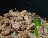 Foto langkah ke 2 dari resep Asem-asem Daging Buncis.