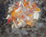 Foto langkah ke 2 dari resep Tumis kangkung.