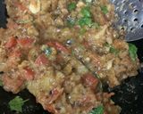 A picture of step 4 of Banarasi Aloo Tamatar Chaat.