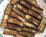 Foto langkah ke 1 dari resep Terong Panggang Sambal Tomat Kemangi#ketofy (maintenance).