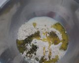 Foto del paso 1 de la receta: Pizza de espinacas tomate y piñones