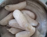 Foto langkah ke 1 dari resep Onde-onde pisang coklat rasa durian.