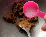 A picture of step 3 of Watermelon ka halwa.