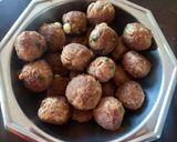 Foto del passaggio 3 della ricetta Polpette piene di scamorza
