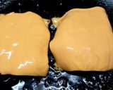 Hình bước làm 2 của món Bánh mì hamburger thịt băm