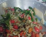 Foto langkah ke 5 dari resep Oseng kulit melinjo.
