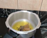 A picture of step 2 of Egg peas masala.