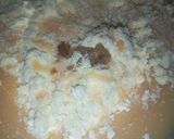 A picture of step 1 of Milk glaze for donut.